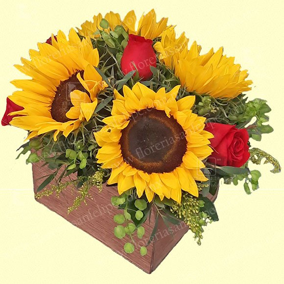 Arreglo con Girasoles y Rosas